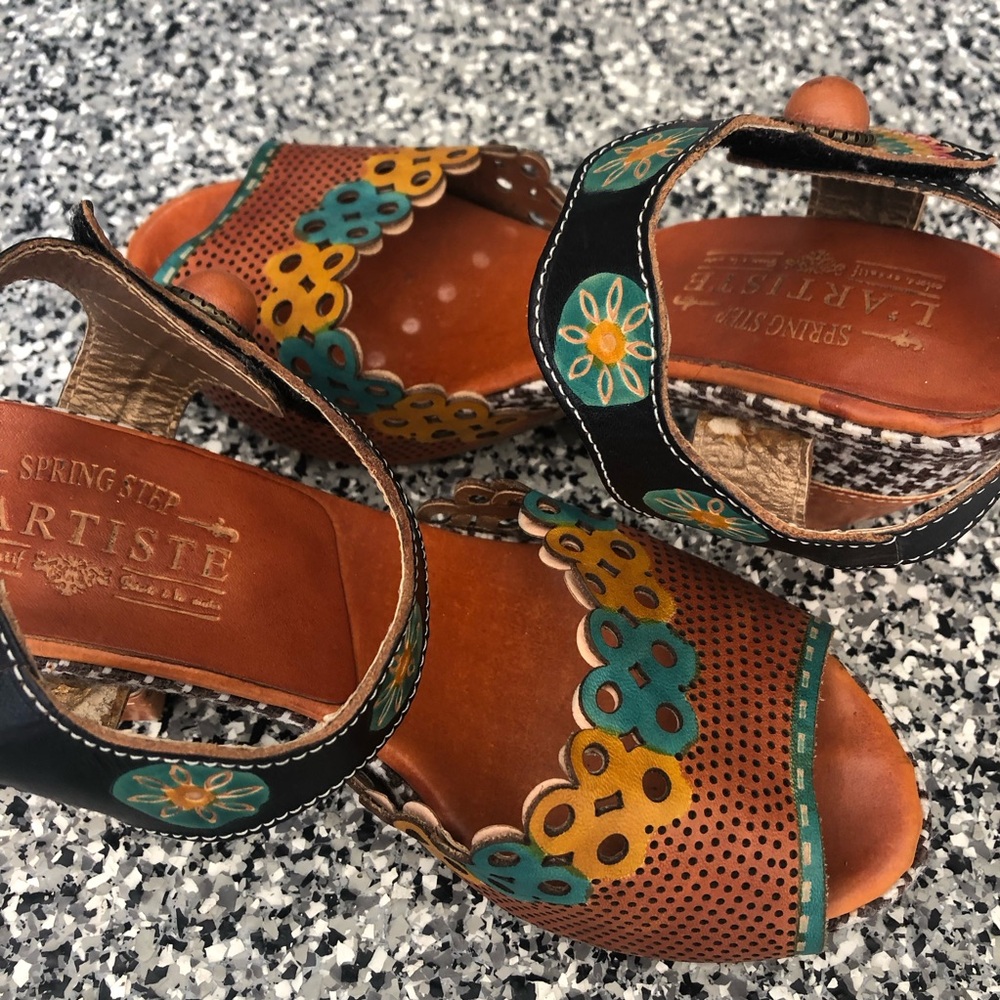 L’artiste ✦ Original Block 3” Heel Sandals (size 6) - Picture 6 of 6